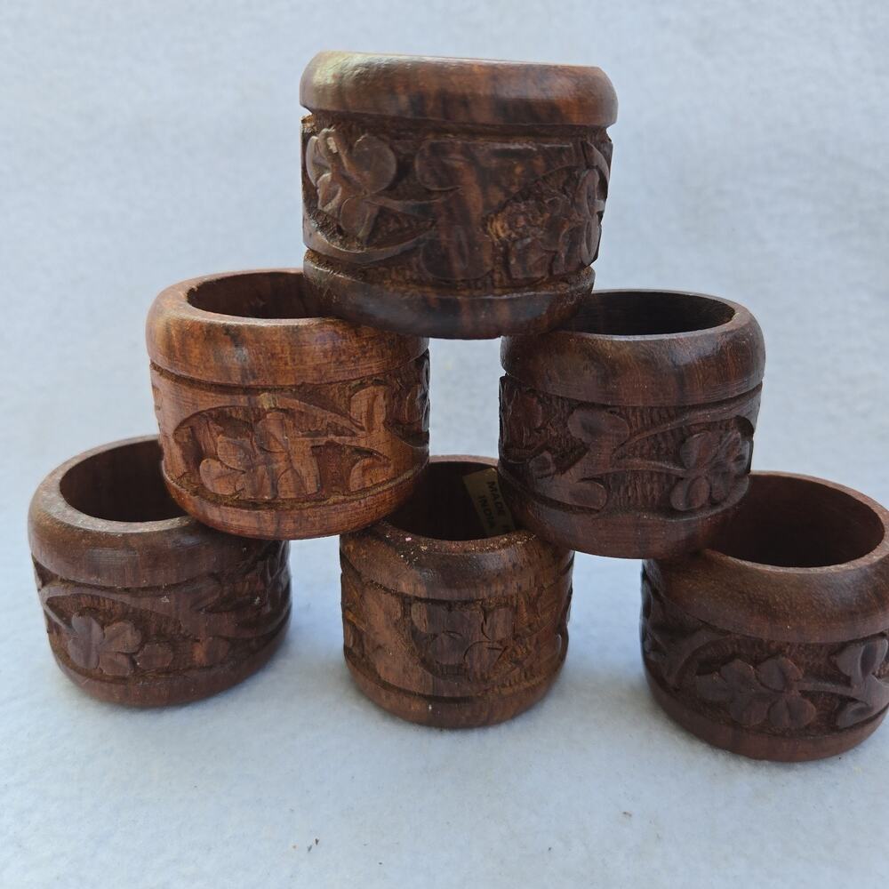Vintage Wooden Napkin Rings Hand Carved Set of 6 Floral Leaf Design Rustic Boho
